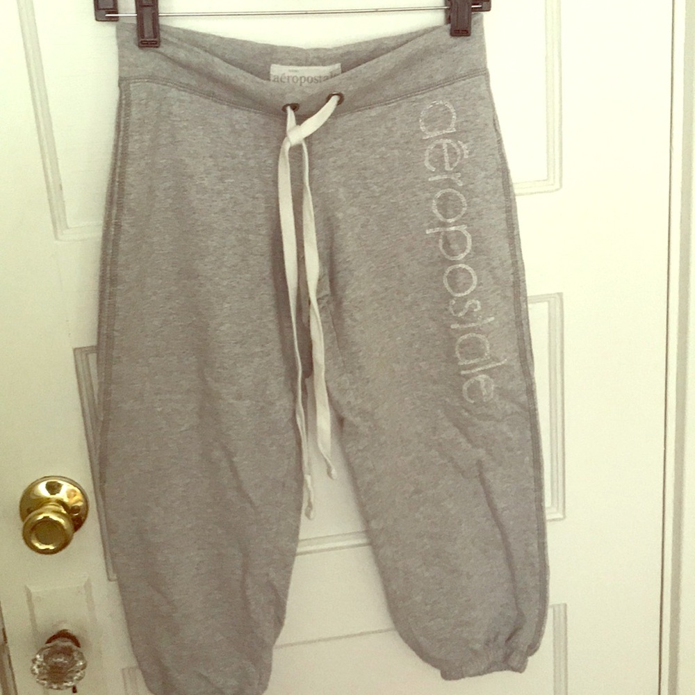Gray Aeropostale capris